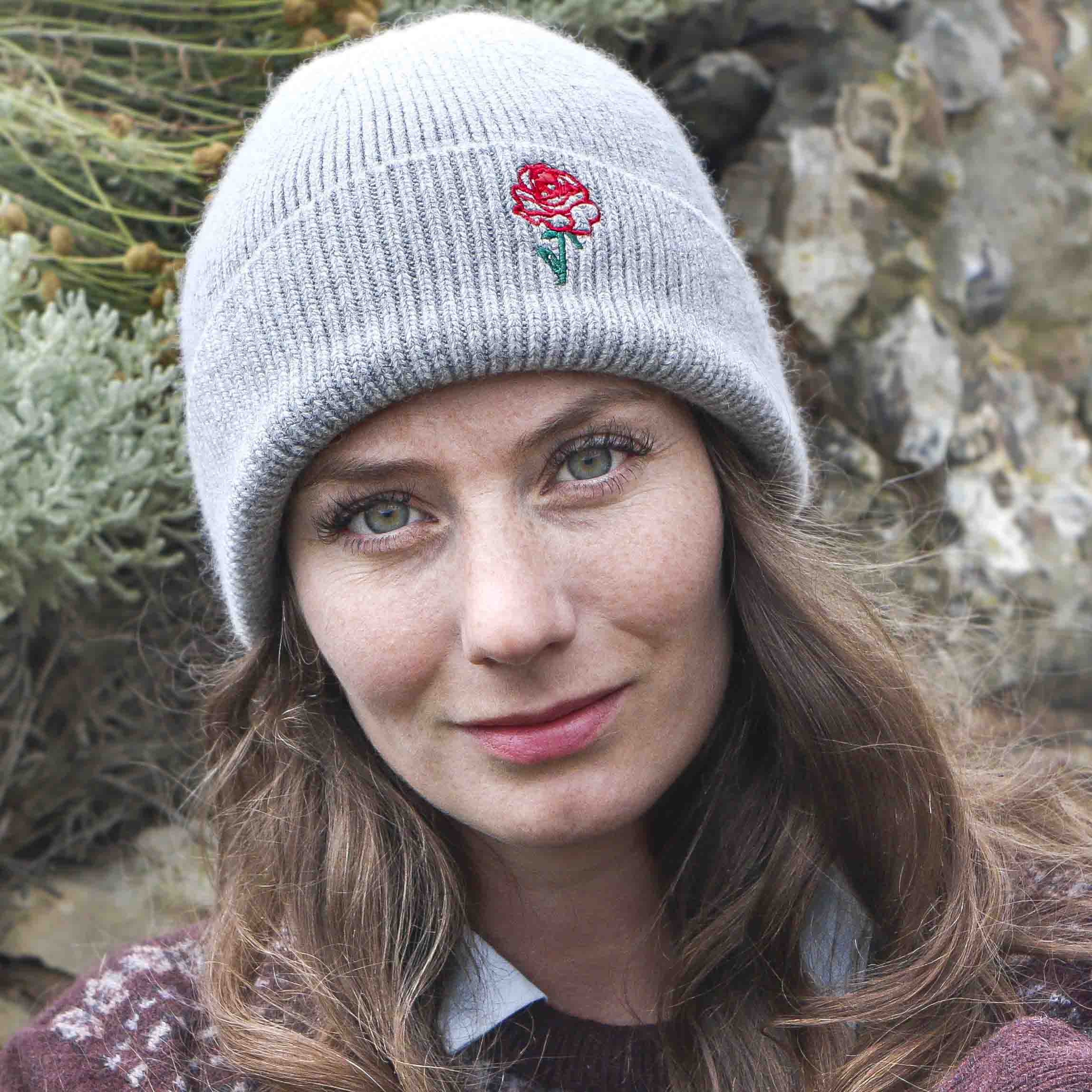 Birth-flower-grey-rose-hat-StephieAnn.jpg Birth-flower-grey-rose-hat-StephieAnn.jpg