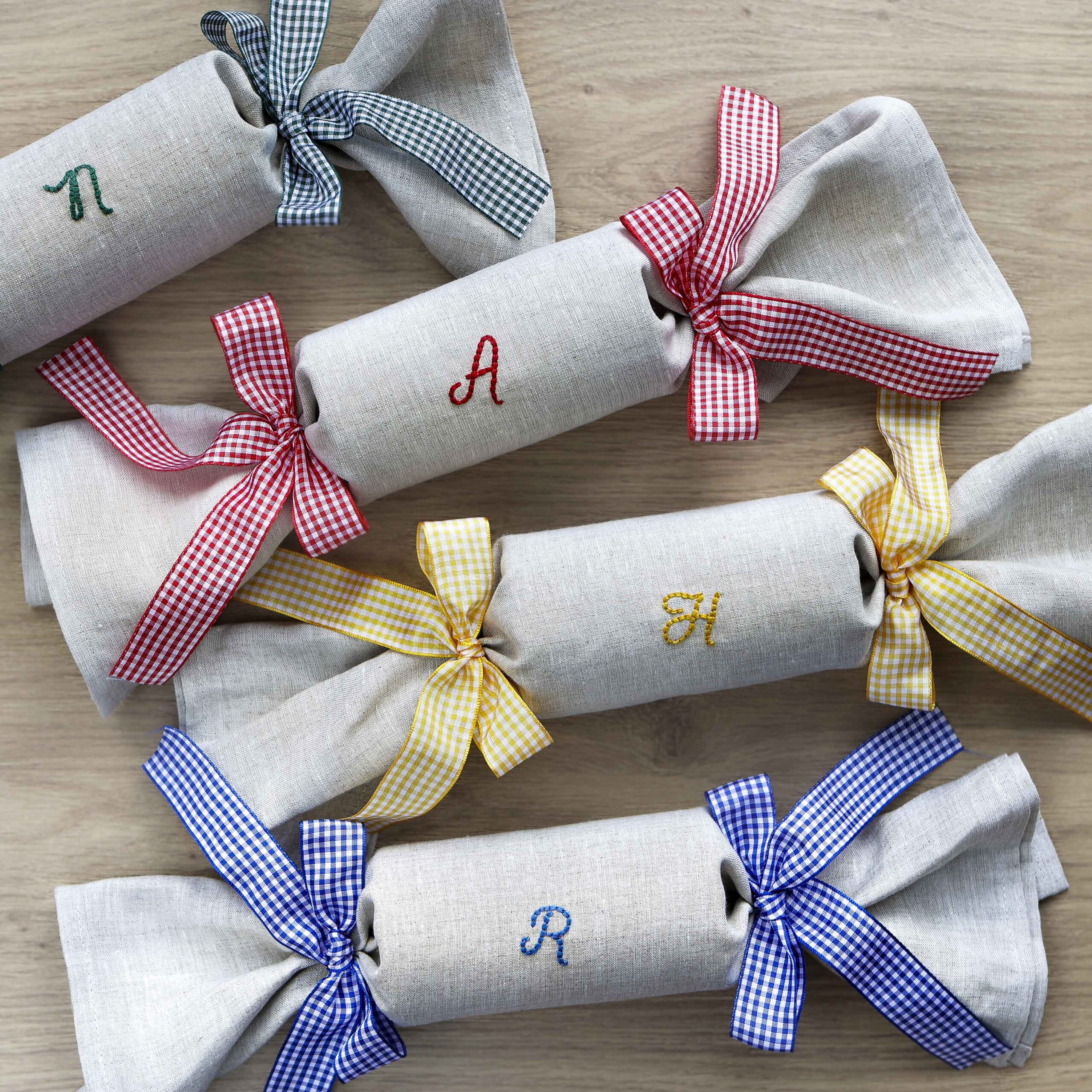 Christmas-crackers-scaled-1.jpg Christmas-crackers-scaled-1.jpg