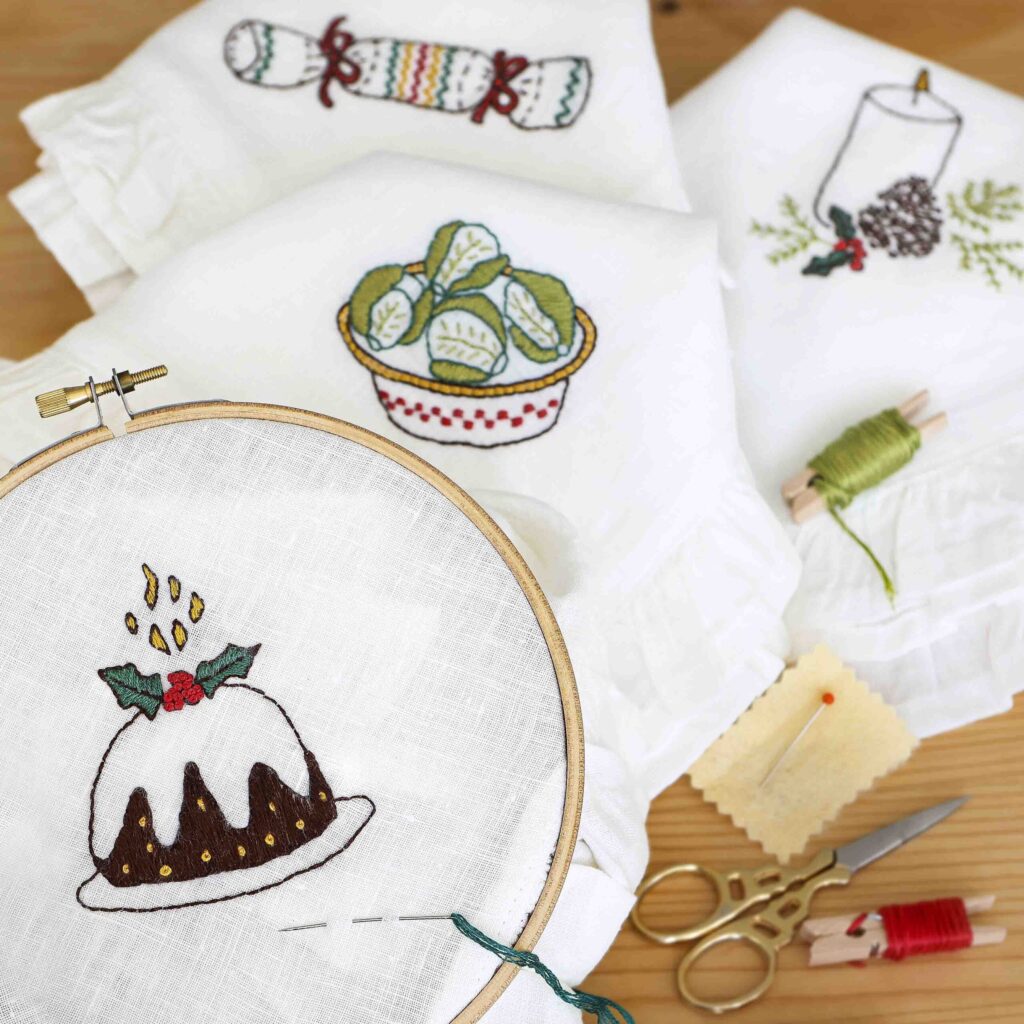 Embroidery-Your-own-Christmas-Napkins
