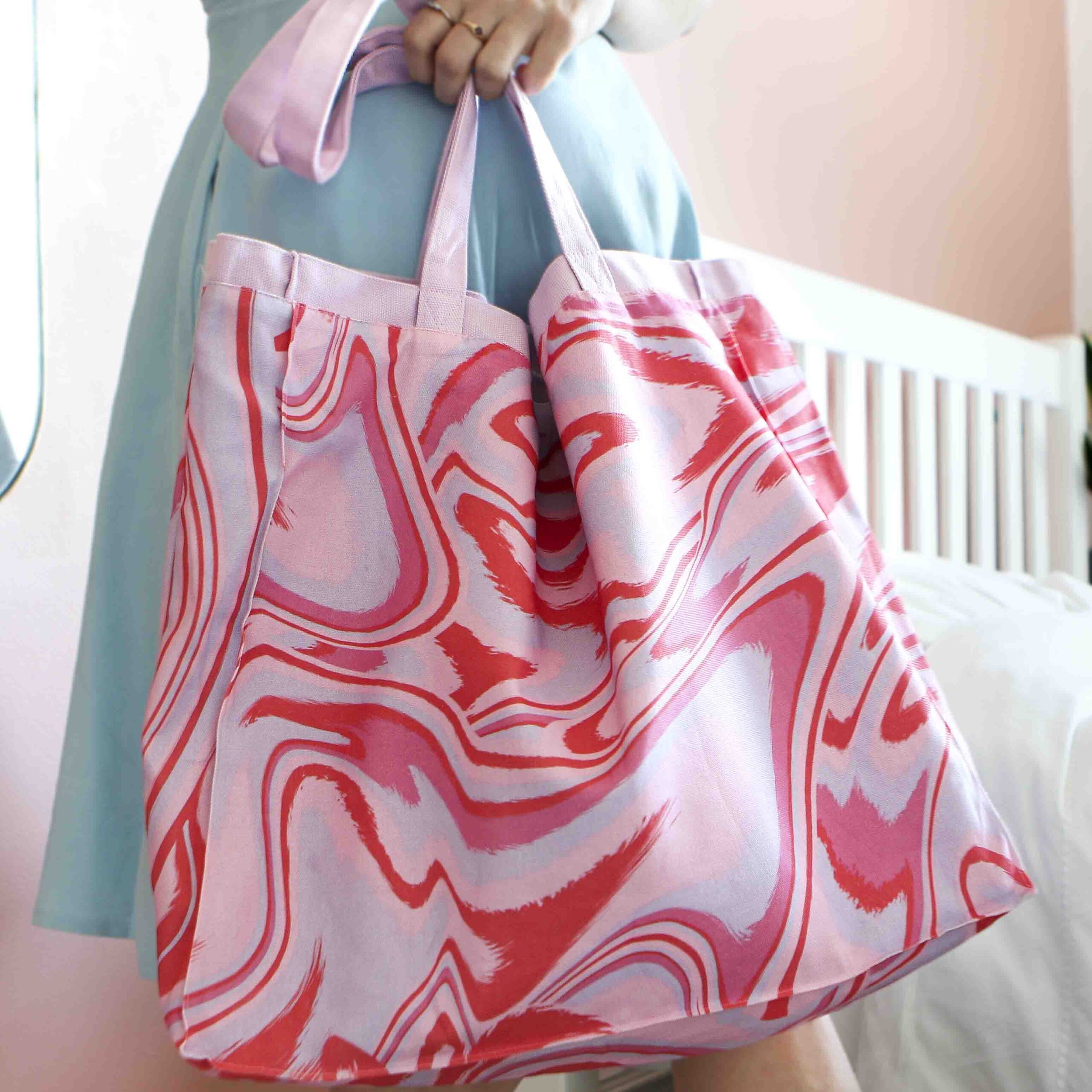 Marble-inside-tote-bag-scaled-1.jpg