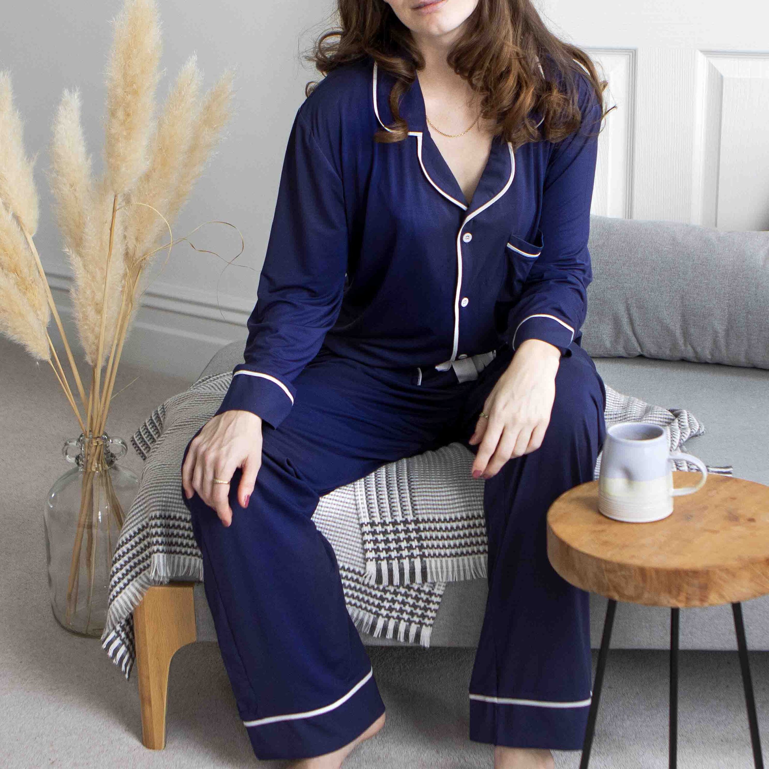 Navy-Blue-Womens-Pyjamas-square-scaled-1.jpg