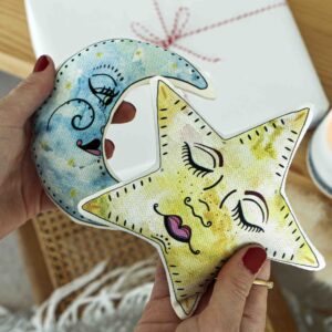 Star And Moon Heat-Up Hand Warmer Gift Set