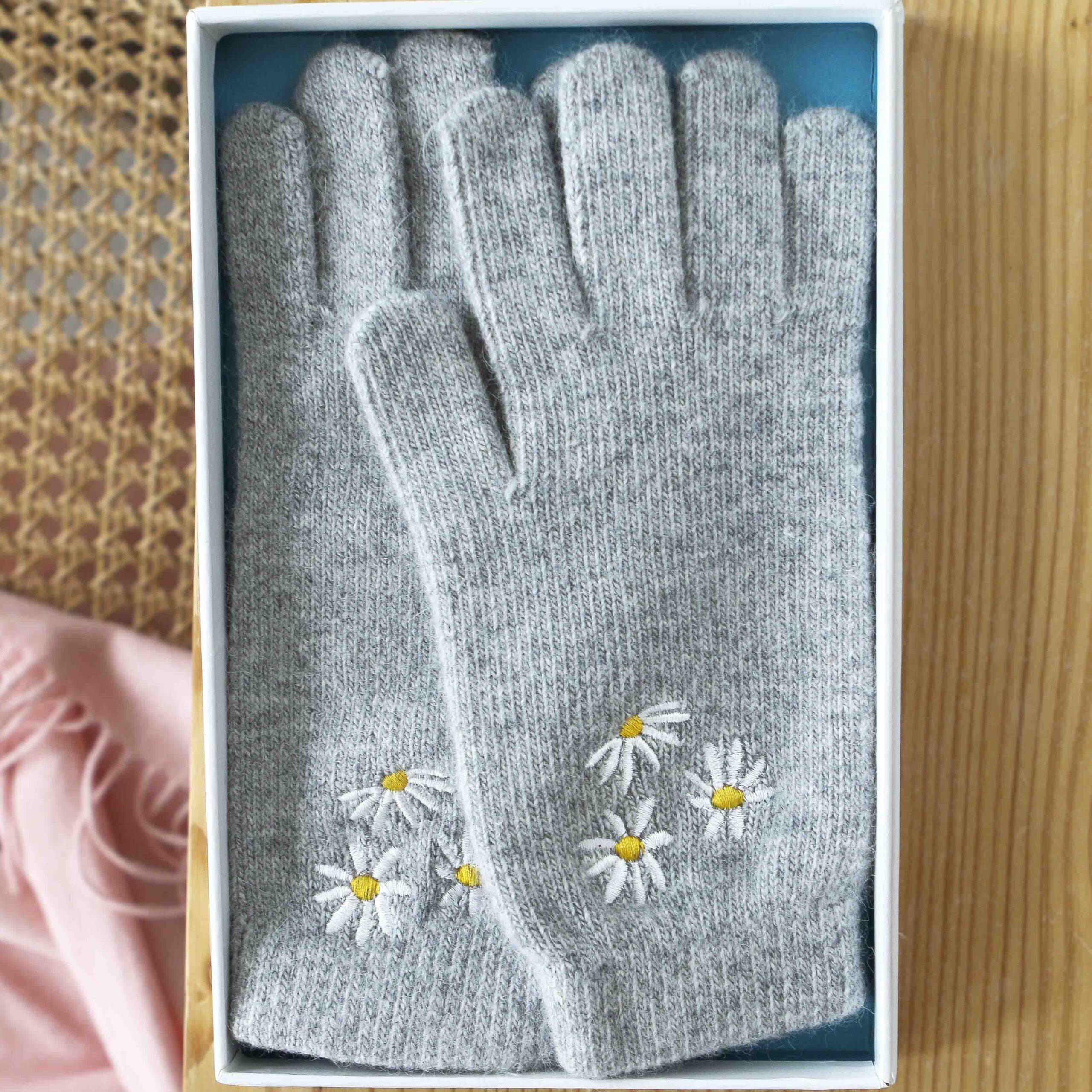 StephieAnn-Daisy-grey-embroidered-cashmere-gloves-scaled-1.jpg