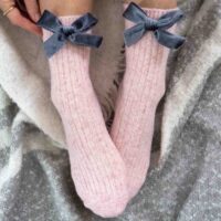 Pink socks with grey bow Pink socks with grey bow
